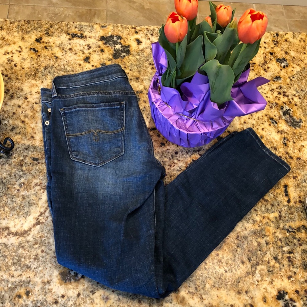 EUC💫Lucky Brand Skinny Jeans
